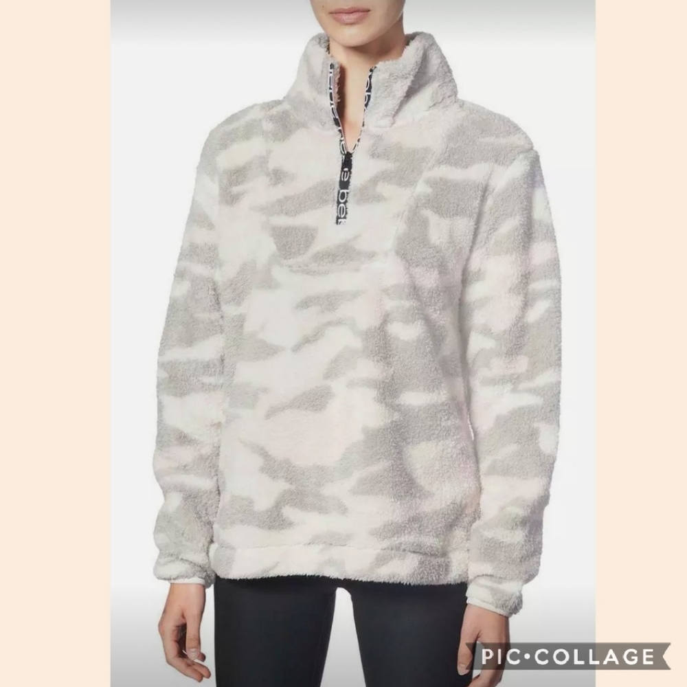 New Large Bebe Sherpa white camo jacket top fleece